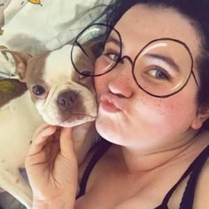 Meet your Posher, Ashlyn